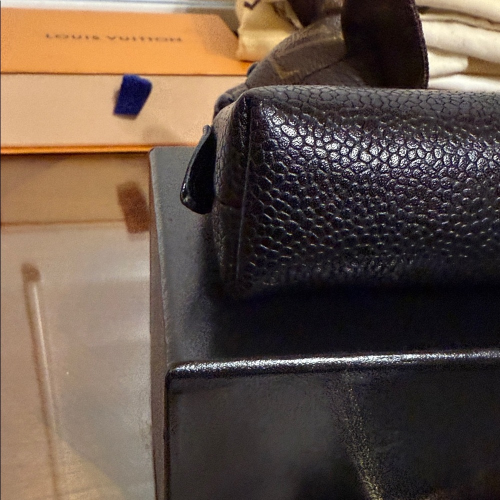 CHANEL Black Grained Leather Cosmetic Case - Picture 3 of 9